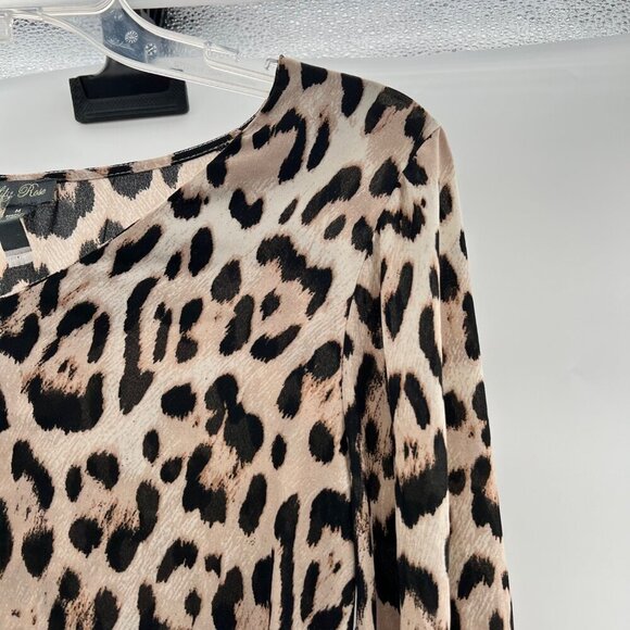 Lily Rose Women's Animal Print Long Flare Bow Sleeve Top Size Medium Lightweight - Picture 5 of 9